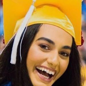 Meet your Posher, Caroline